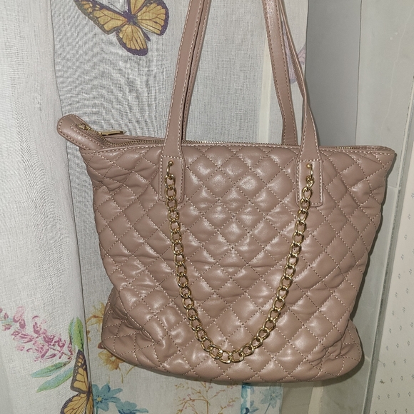 BCBG Medium size tote - Picture 3 of 6